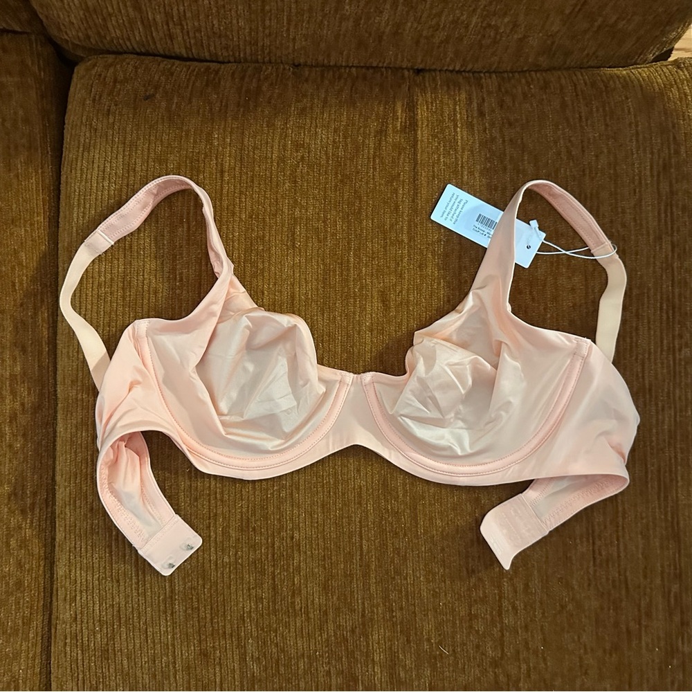 Cuup Scoop Bra in Coral